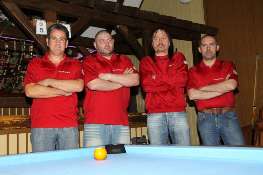 Das Bild zeigt die vierte Mannschaft des BC73