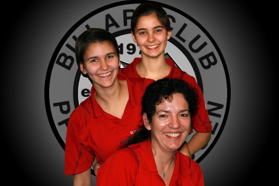 Das Foto zeigt die Damenmannschaft des BC73